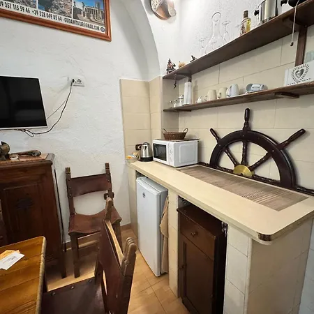 La Tana Dei Pirati Apartman Nápoly